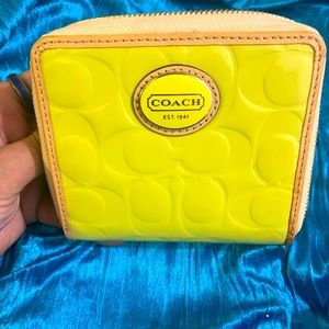Coach chartreuse wallet BRAND NEW W TAG
